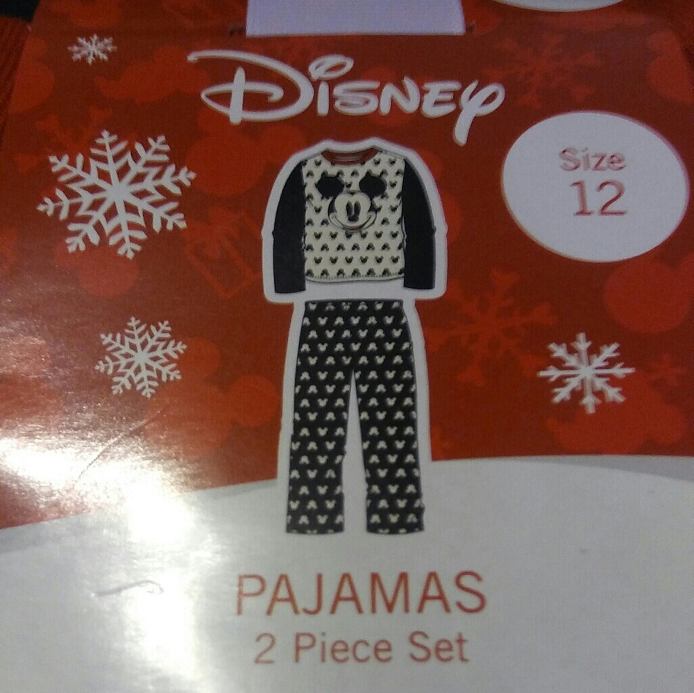 SALE.  NWT Disney 2pc Mickey mouse pj set sz 12.